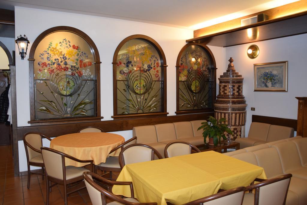 Hotel Olimpic Базельга-ді-Піне Екстер'єр фото
